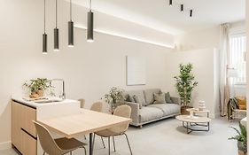 Apartamentos Pamplona by Clabao